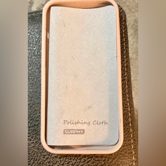 IPhone 13 Pro case 6.1 inch - Picture 3 of 10